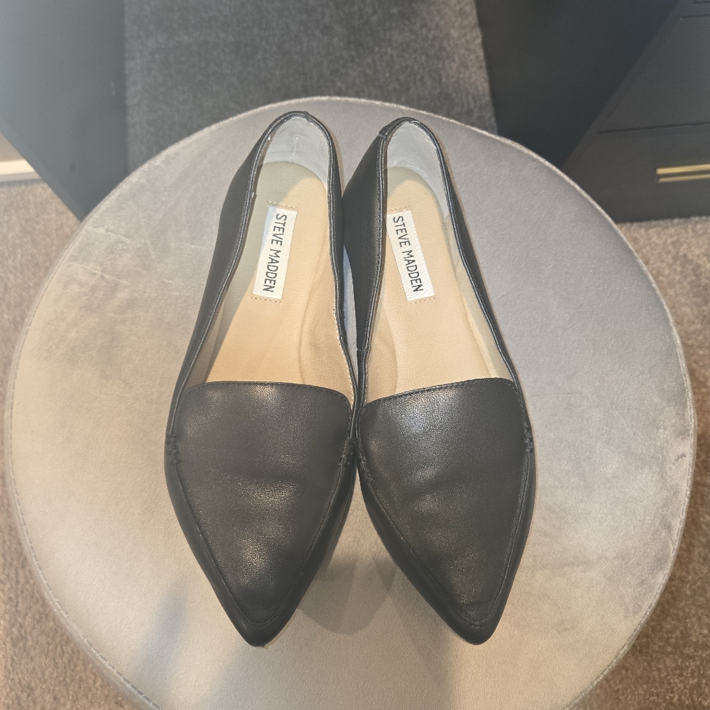 LIKE NEW STEVE MADDEN